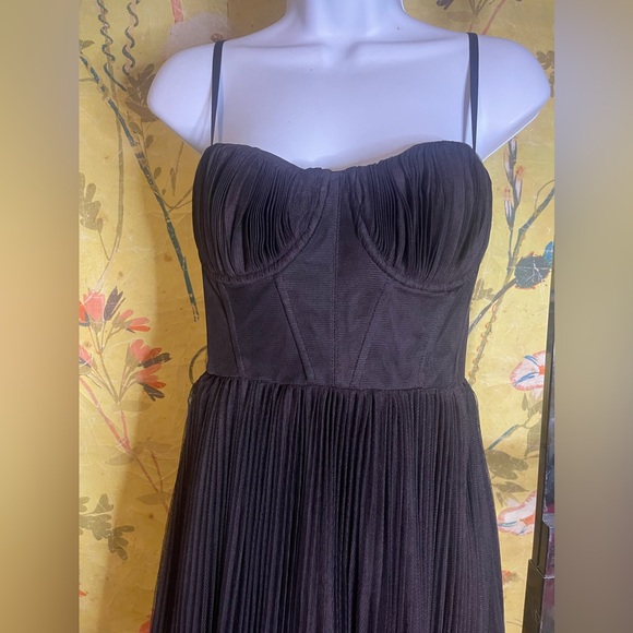 ANTHROPOLOGIE
Hutch Amara Corset Pleated Tulle Fit & Flare Midi Dress - Picture 7 of 9